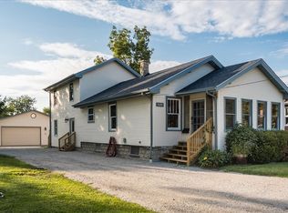 215 S Jefferson St, Lockport, IL 60441