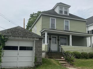 1360 Wing Ave, Schenectady, NY 12303