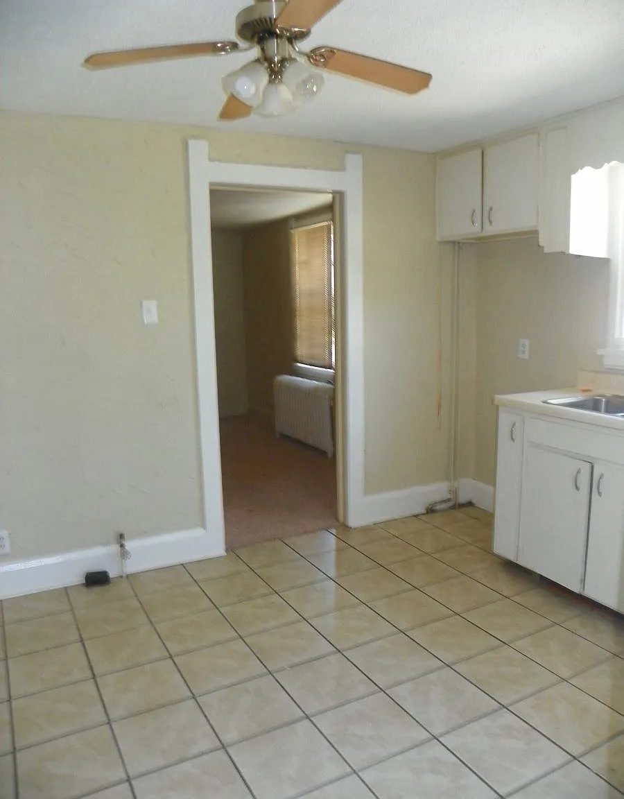 1 bed, 500 sqft, $850 — Photo 2