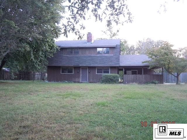 1st image of 1129 Schneider Ln