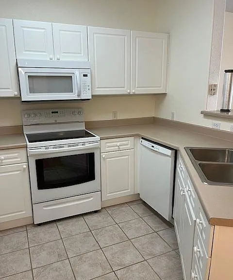 8374 S Holland Way #104 — Photo 11