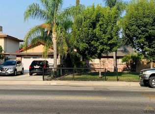 909 Palm Ave, Wasco, CA 93280