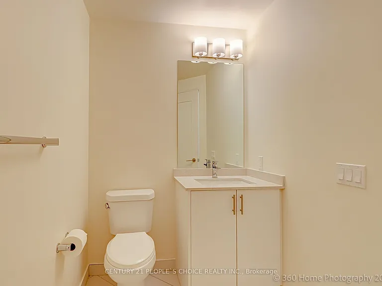 9000 Jane St #2102 — Photo 22