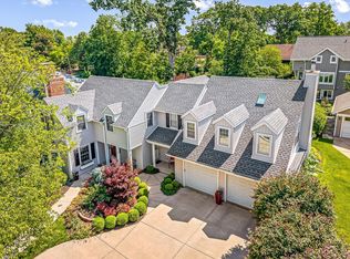 811 Paris Ave, Rockford, IL 61107