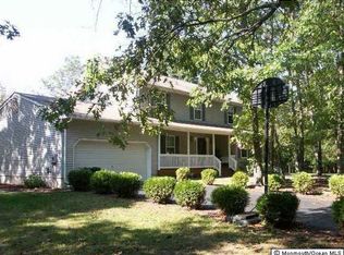 6 Rutherford Ct, Jackson, NJ 08527