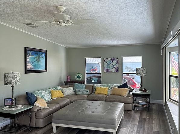 9 Meadowlark Cir