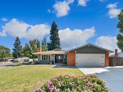 8644 Royalglen Way, Sacramento, CA, 95826