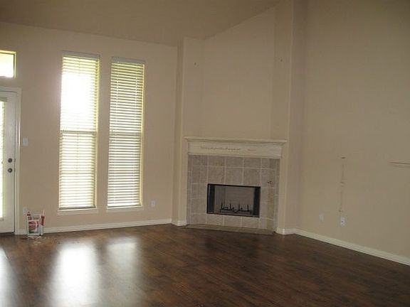 3rd image of 5780 Kathy Ln