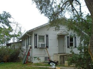 1075 Sunny Slope, Brule, NE 69127