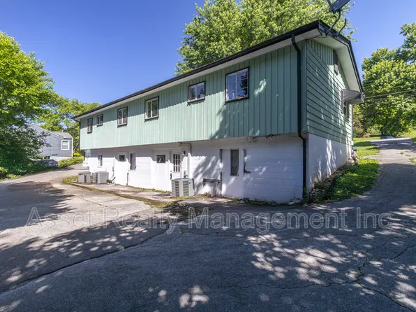 708 Dutch Valley Dr NE, Knoxville, TN 37918
