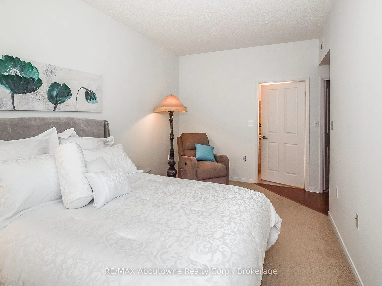 2 bed, $3,100 — Photo 4