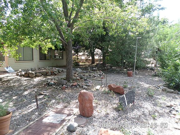 5th image of 602 W Larkspur Dr