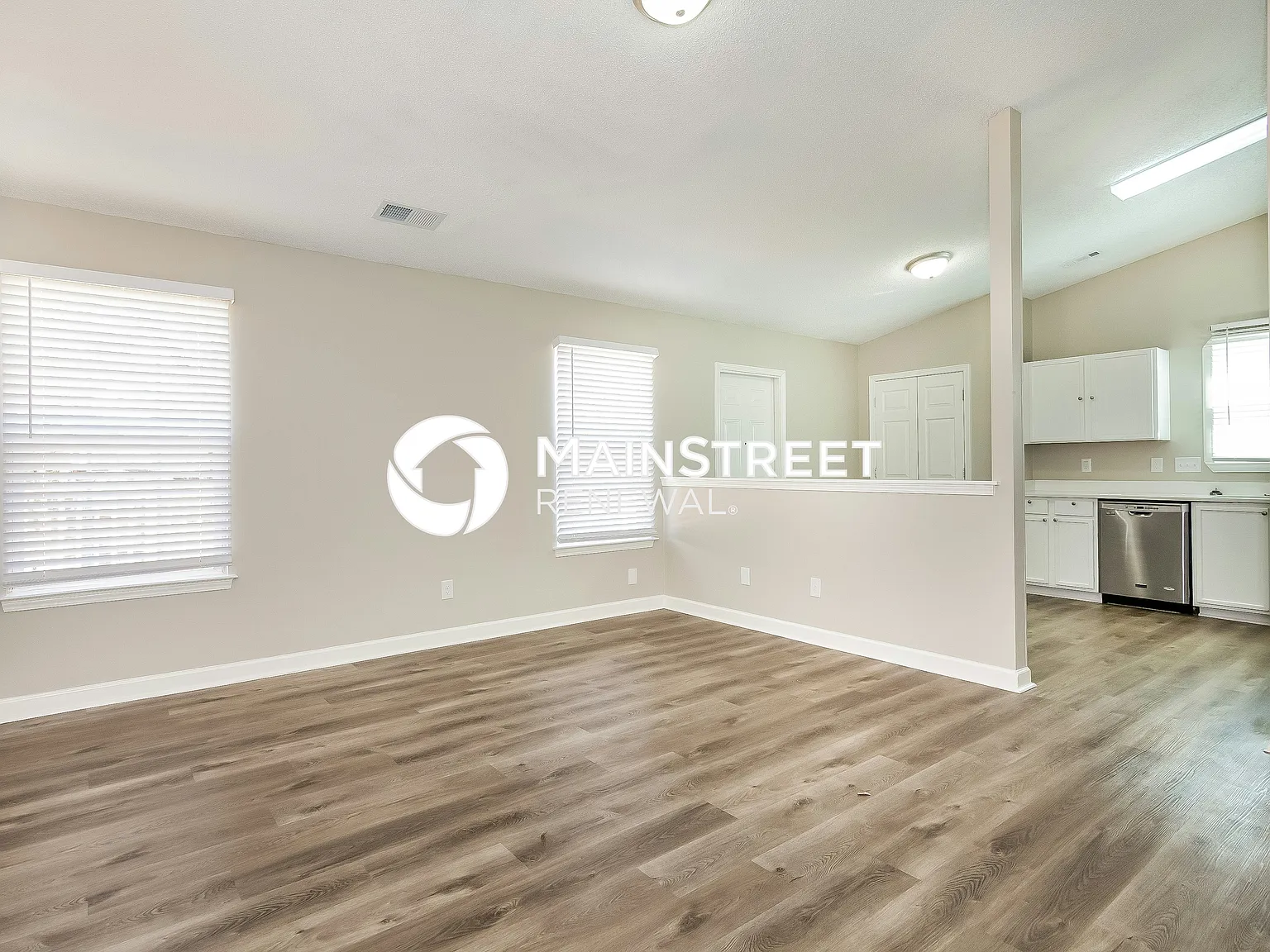 2111 Pleasant Dale Dr — Photo 3