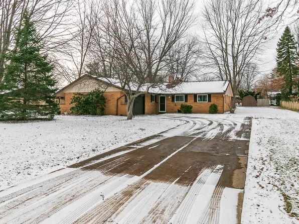 6192 Bryson Dr, Mentor, OH 44060