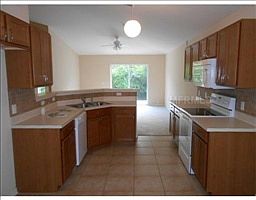 4th image of 4911 Preserve Blvd