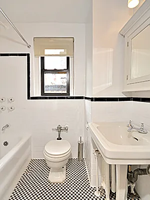 Sold by Sotheby's International Realty | media 15