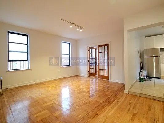 Rented by Sovereign Associates | media 2