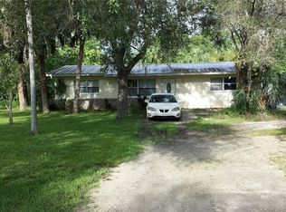 17021 Pelican Way, North Fort Myers, FL 33917