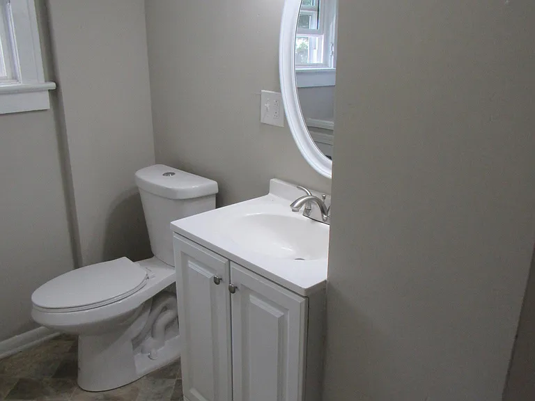 1031 Collinwood Ave — Photo 20