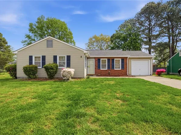 7 Jennifer Ln, Hampton, VA 23669