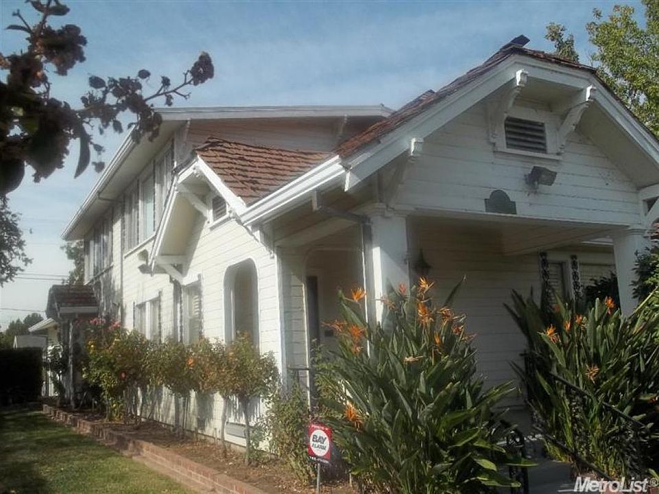2nd image of 1203 Carlton Ave
