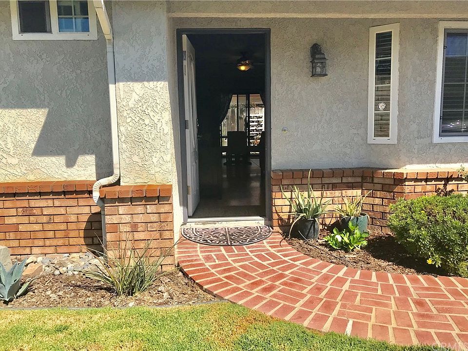 1st image of 611 Tiffany Dr #B
