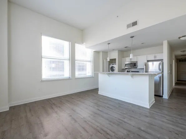 Penn Street Tower Apartments