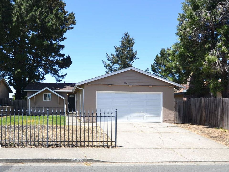 1st image of 224 McGrue Ave