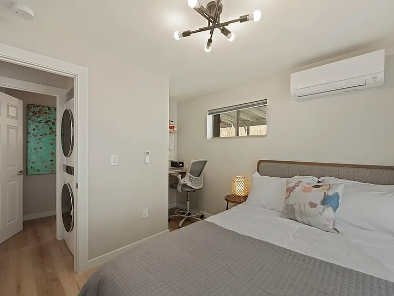 5116 S Brighton St — Photo 14