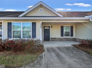 202 Joshua Cir, Brunswick, GA 31525