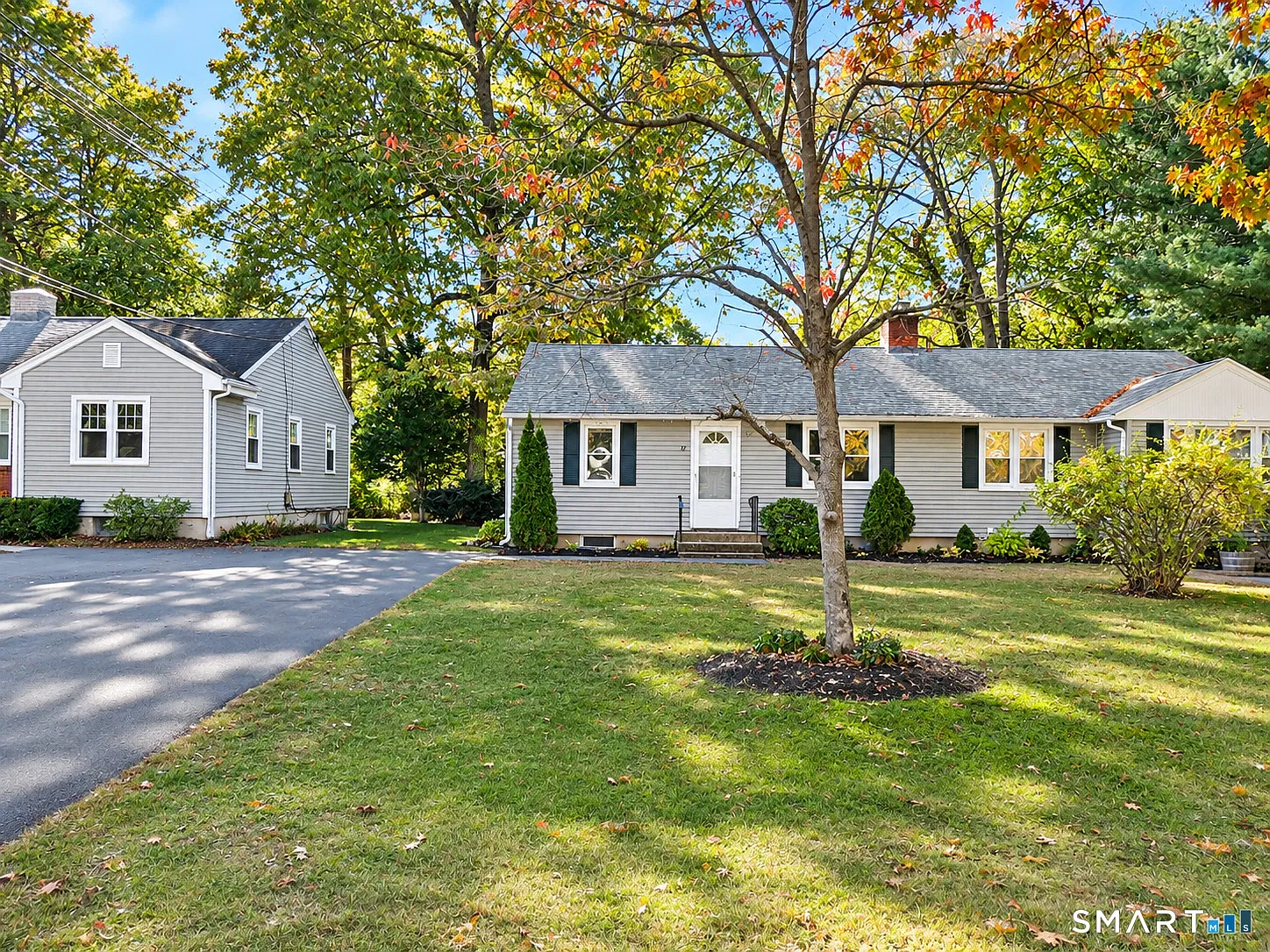 2 bed, 1.0 bath, 741 sqft, $2,100 — Photo 2