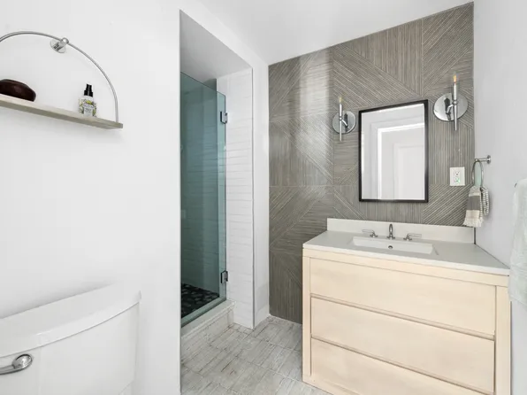 225 East 57th Street 14E image 9 of 9