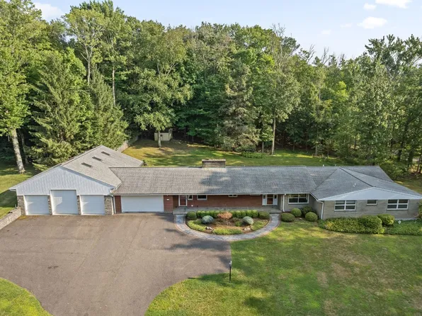 125 Chalburn Rd, Vestal, NY 13850