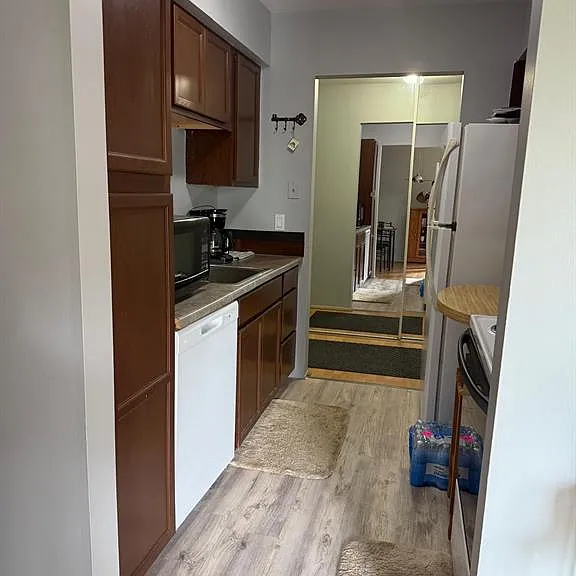 30052 W Twelve Mile Rd #71 — Photo 10