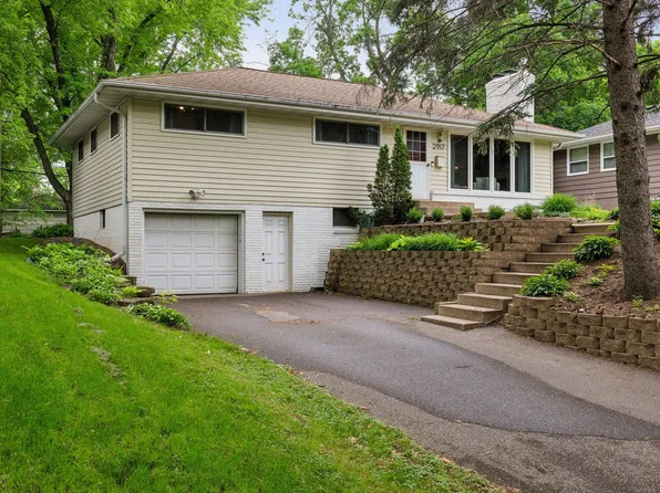 2917 Jersey Ave N, Crystal, MN 55427