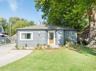 1732 E McKnight St, Wichita, KS 67211