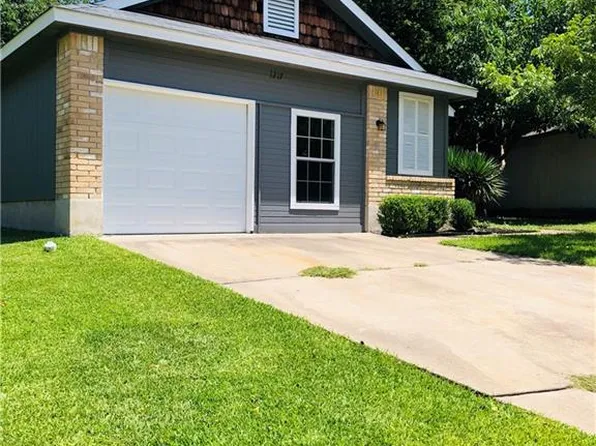1217 Silverton Ct, Austin, TX 78753