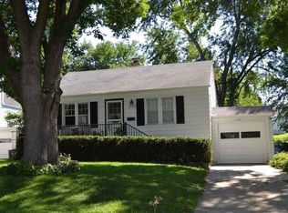 2121 S 62nd St, Omaha, NE 68106
