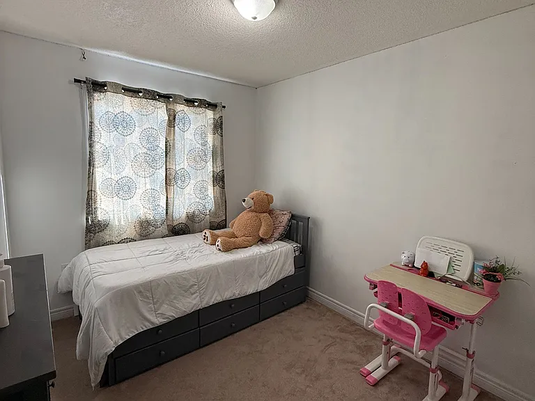 430 Mapleview Dr E #6 — Photo 18