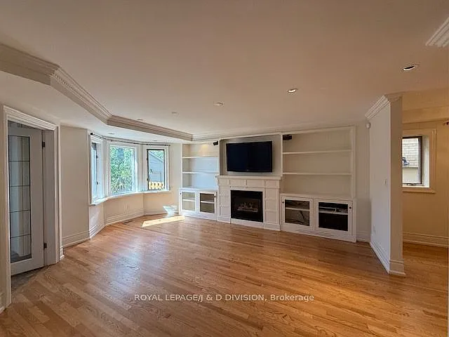 213 Cranbrooke Ave — Photo 6