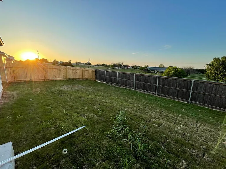 3312 Dusted Daisy St — Photo 16