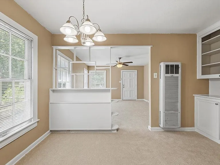 3908 Linden Ave — Photo 9