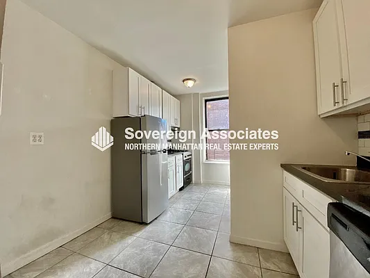 Rented by Sovereign Associates | media 3