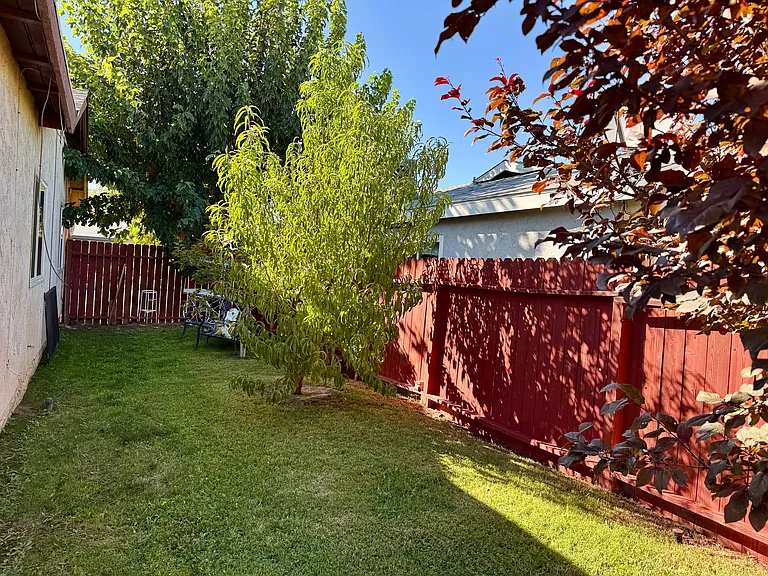 44202 4th St E — Photo 17