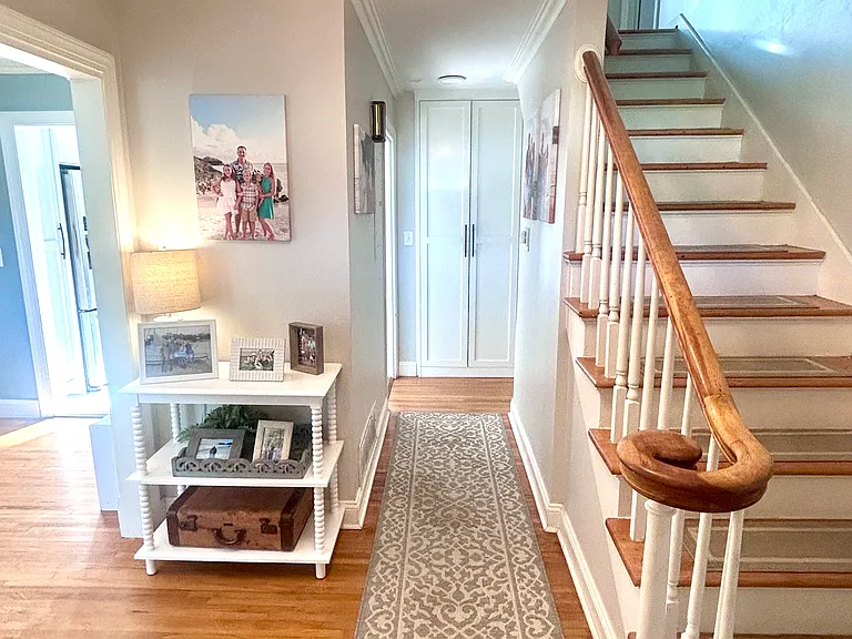 Entry way, with built in pantry/storage