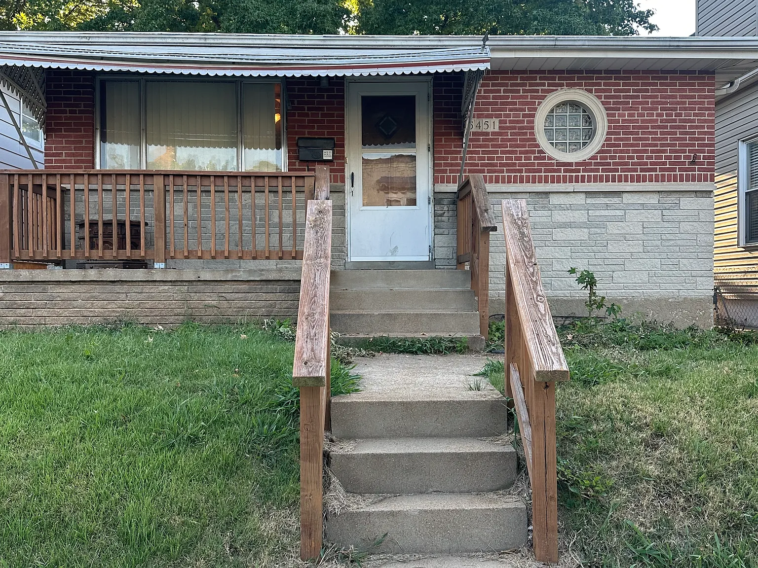 2 bed, 936 sqft, $1,200 — Photo 1