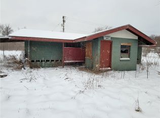 50 Briarwood Dr #13, Lockport, NY 14094