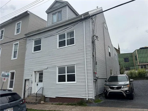 3 Exmouth St, Saint John, NB E2L 3R9
