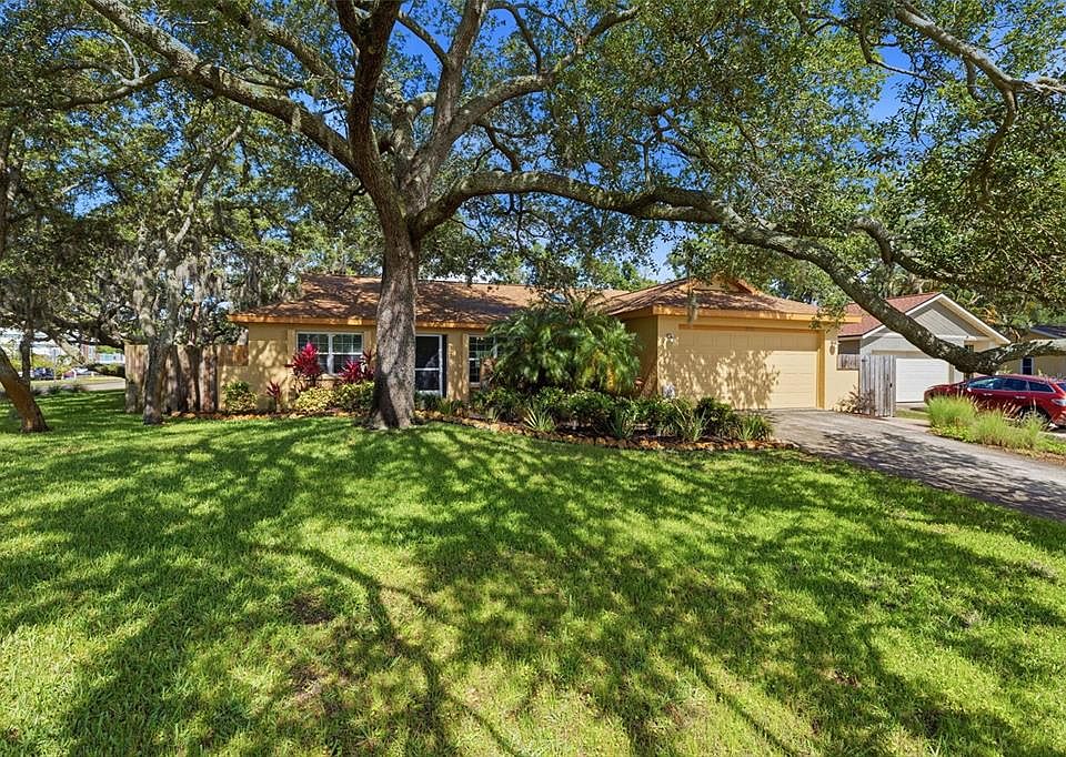 1st image of 3301 BRIARWOOD LANE