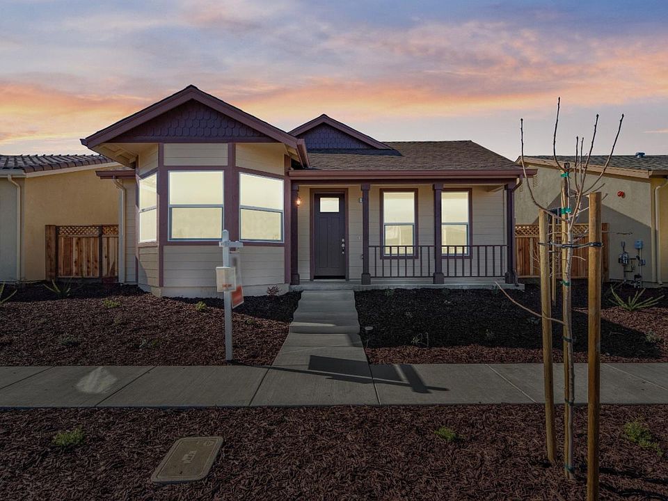 1st image of 779 Aurora Way